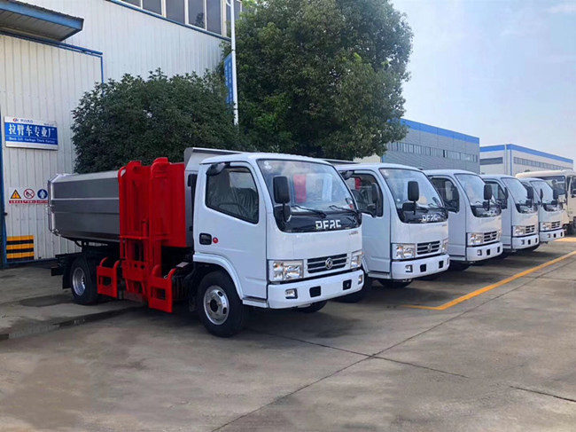 東風多利卡掛桶垃圾車 東風多利卡掛桶垃圾車